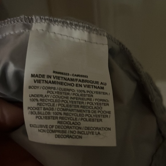 Nike Windbreaker. Pink, gray, and white. Size XL - Picture 9 of 10